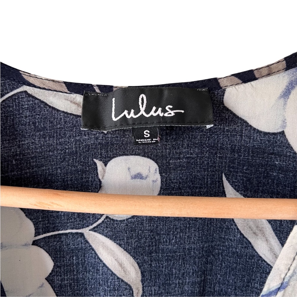 Lulus Wrap Dress - Picture 4 of 12